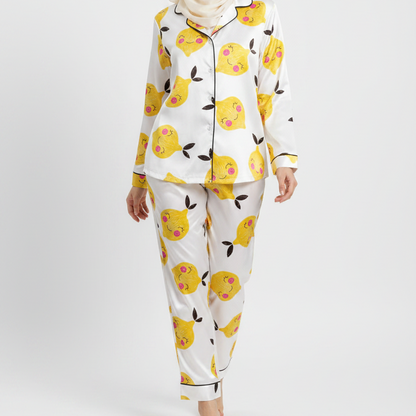 Azura Heritage Lemon Bliss Set – studio shot, walking forward pose
