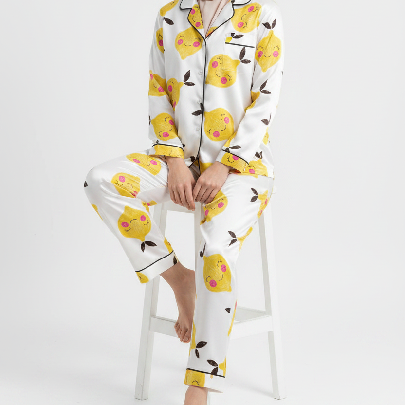 Azura Heritage Lemon Bliss Set – studio shot, seated on stool pose