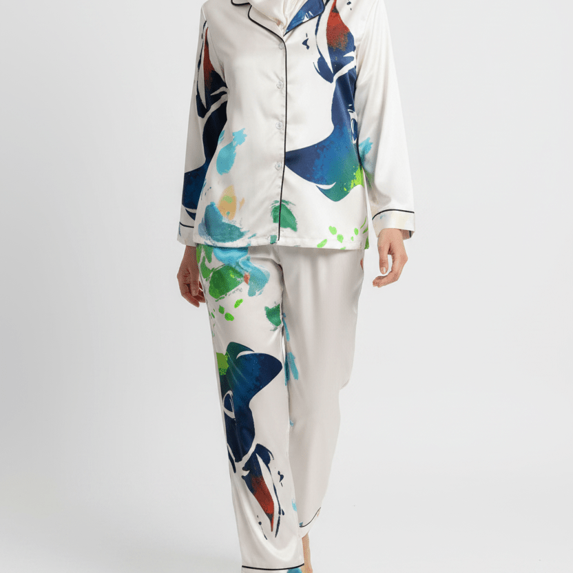 Azura Heritage Midnight Garden Set – studio shot, walking forward pose